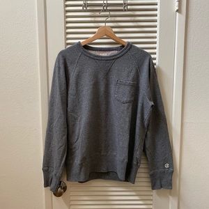 Todd Snyder + Champion Pocket Sweatshirt
